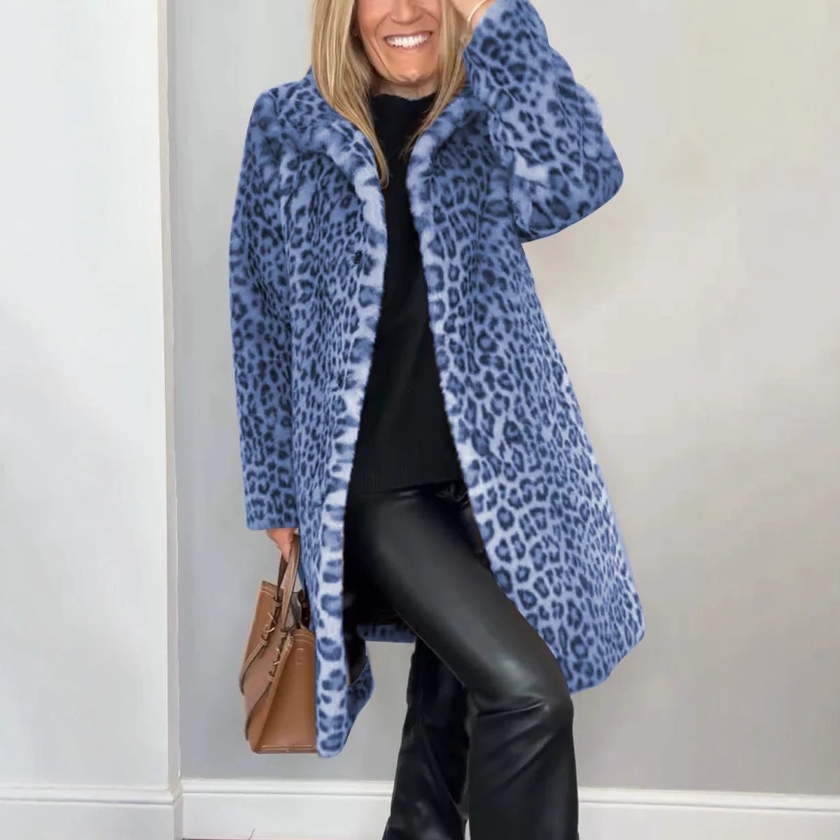 Mensu | Trendy Jakke Med Panterprint Til Kvinder
