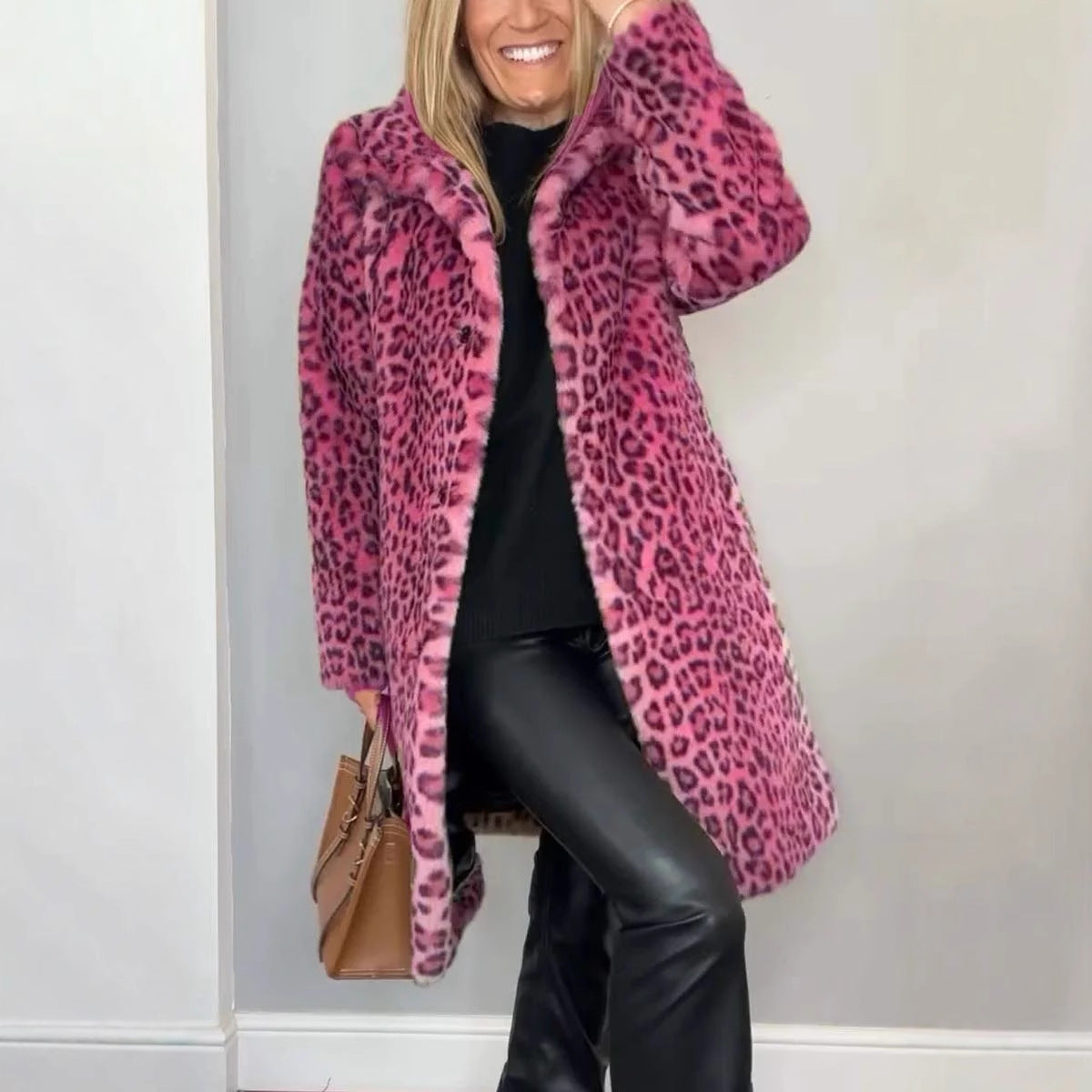 Mensu | Trendy Jakke Med Panterprint Til Kvinder